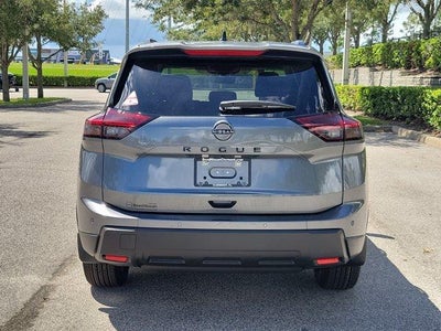 2026 Nissan Rogue 2026.5 FWD Dark Armor