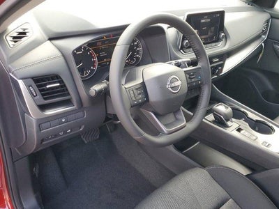 2026 Nissan Rogue FWD SV *Ltd Avail*