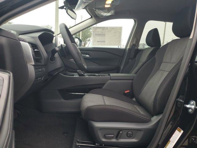 2026 Nissan Rogue FWD SV *Ltd Avail*