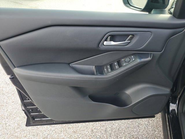 2026 Nissan Rogue FWD SV *Ltd Avail*