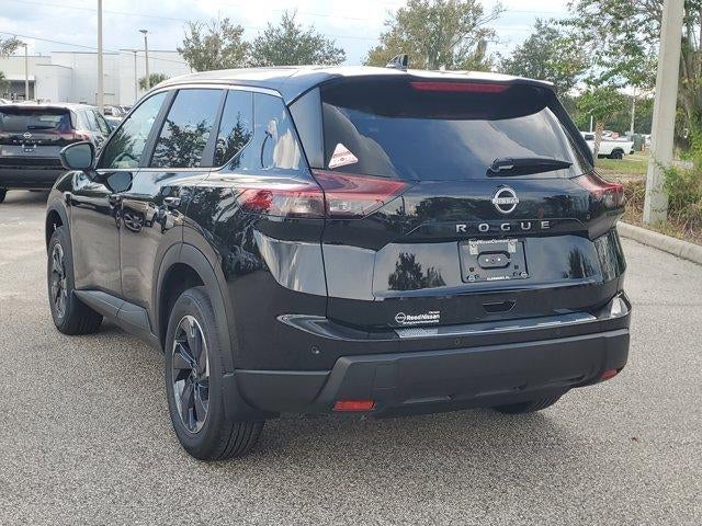 2026 Nissan Rogue FWD SV *Ltd Avail*