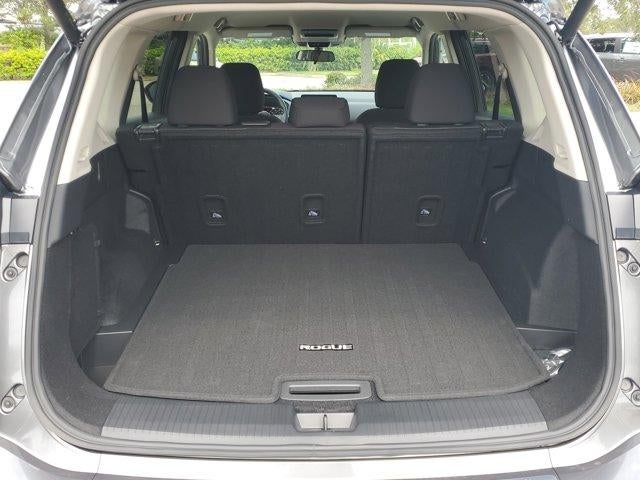 2026 Nissan Rogue FWD SV *Ltd Avail*