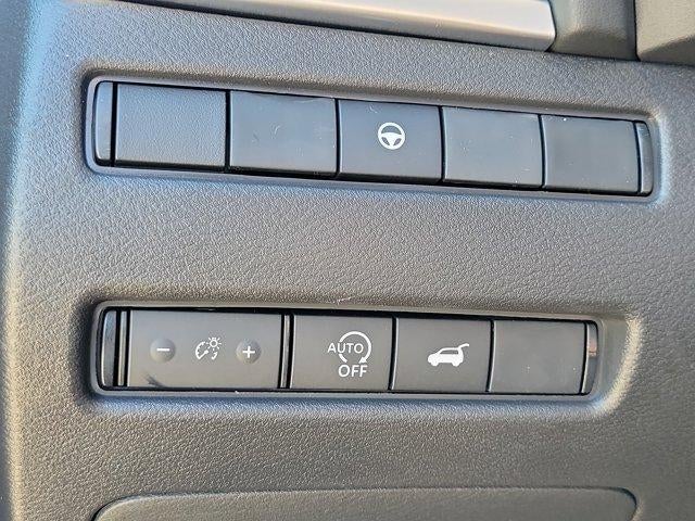 2026 Nissan Rogue FWD SV *Ltd Avail*