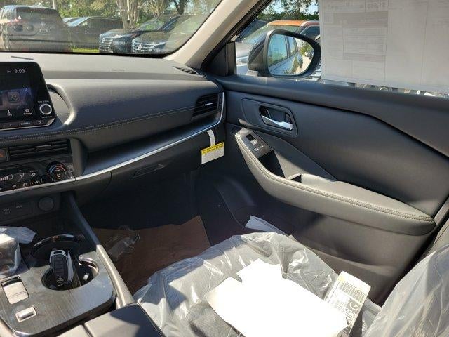 2026 Nissan Rogue FWD SV *Ltd Avail*