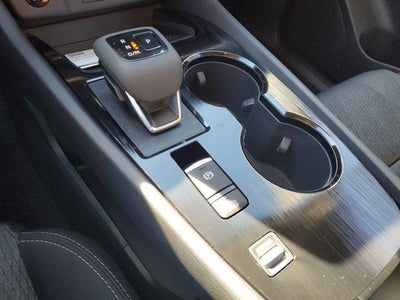 2026 Nissan Rogue FWD SV *Ltd Avail*