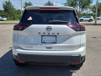 2026 Nissan Rogue 2026.5 FWD Dark Armor