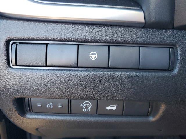 2026 Nissan Rogue FWD SV *Ltd Avail*