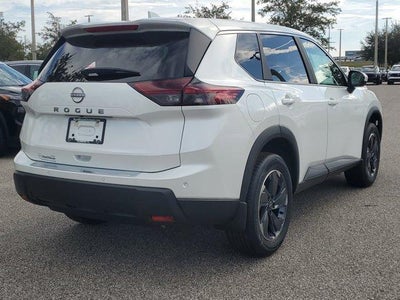 2026 Nissan Rogue FWD SV *Ltd Avail*