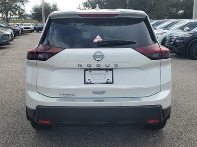 2026 Nissan Rogue FWD SV *Ltd Avail*