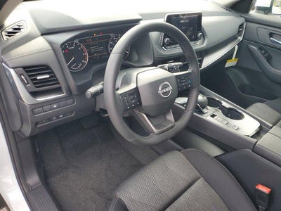 2026 Nissan Rogue FWD SV *Ltd Avail*