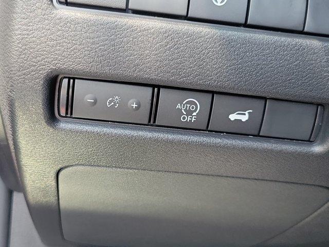 2026 Nissan Rogue 2026.5 FWD Dark Armor