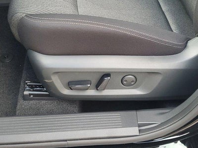 2026 Nissan Rogue FWD SV *Ltd Avail*