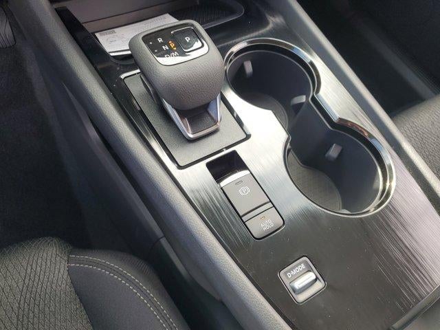 2026 Nissan Rogue FWD SV *Ltd Avail*