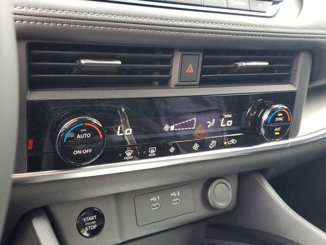 2026 Nissan Rogue FWD SV *Ltd Avail*