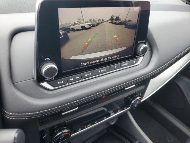 2026 Nissan Rogue FWD SV *Ltd Avail*