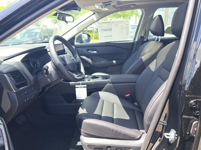 2026 Nissan Rogue 2026.5 FWD Dark Armor