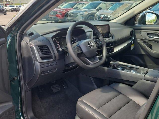 2026 Nissan Rogue 2026.5 FWD Dark Armor