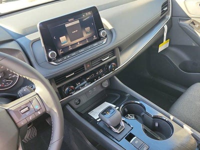 2026 Nissan Rogue FWD SV *Ltd Avail*