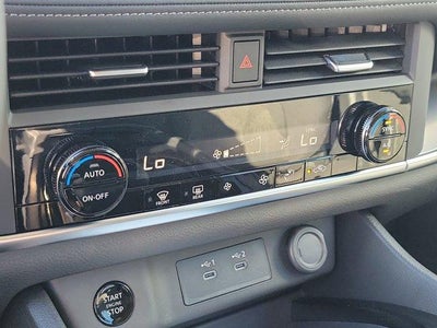 2026 Nissan Rogue FWD SV *Ltd Avail*