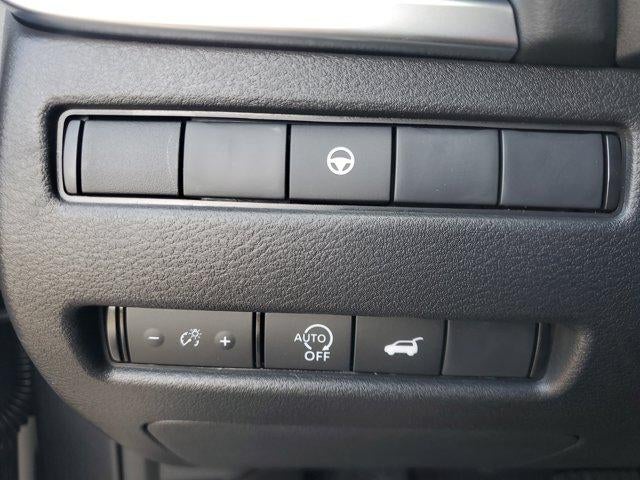 2026 Nissan Rogue FWD SV *Ltd Avail*