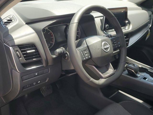 2026 Nissan Rogue FWD SV *Ltd Avail*