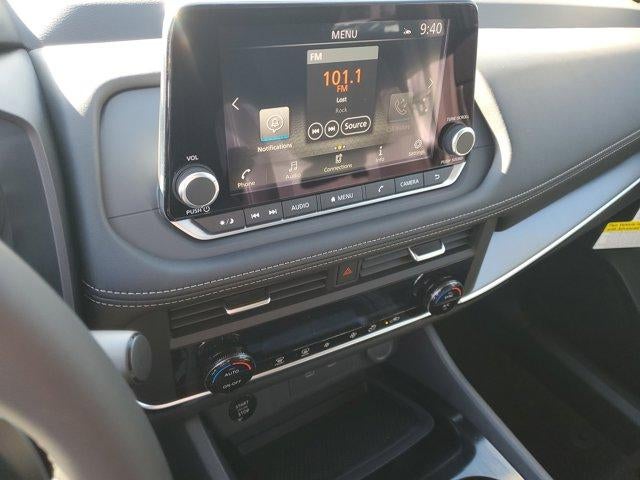 2026 Nissan Rogue FWD SV *Ltd Avail*