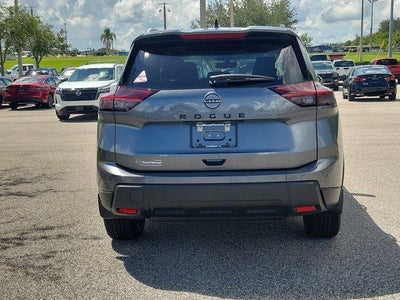 2026 Nissan Rogue 2026.5 FWD Dark Armor