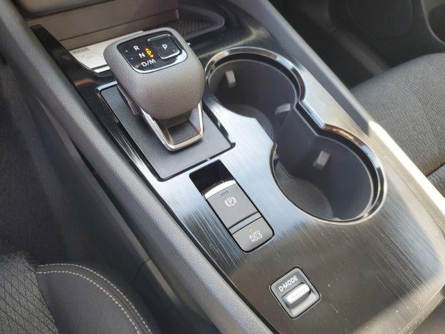 2026 Nissan Rogue FWD SV *Ltd Avail*