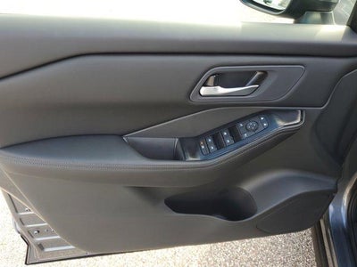 2026 Nissan Rogue FWD SV *Ltd Avail*