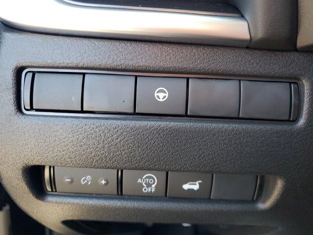 2026 Nissan Rogue FWD SV *Ltd Avail*