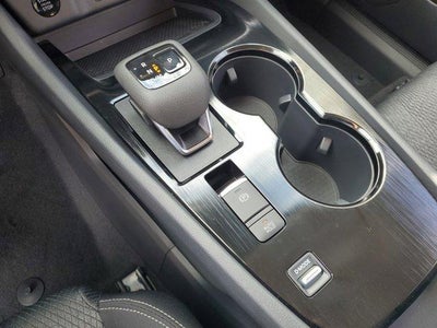 2026 Nissan Rogue FWD SV *Ltd Avail*