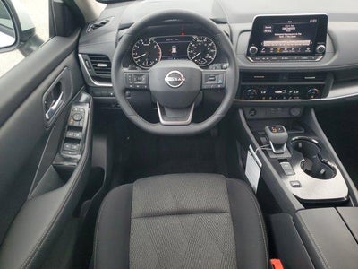 2026 Nissan Rogue FWD SV *Ltd Avail*
