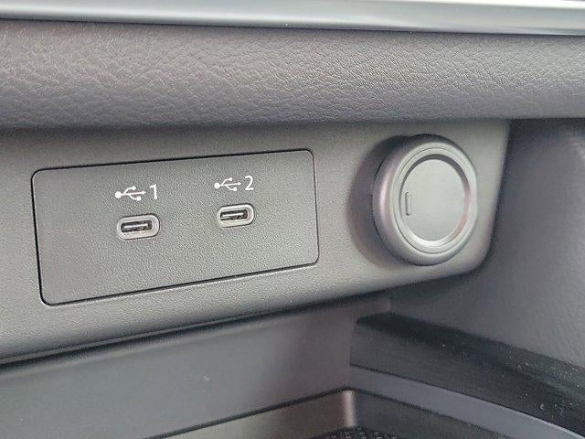 2026 Nissan Rogue FWD SV *Ltd Avail*