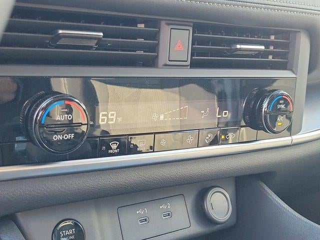 2026 Nissan Rogue FWD SV *Ltd Avail*