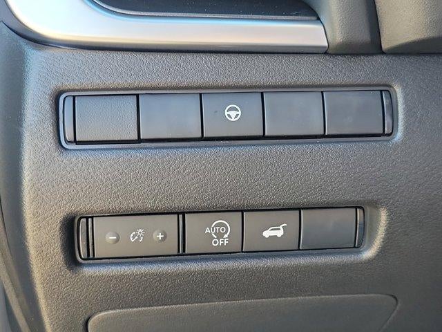 2026 Nissan Rogue FWD SV *Ltd Avail*