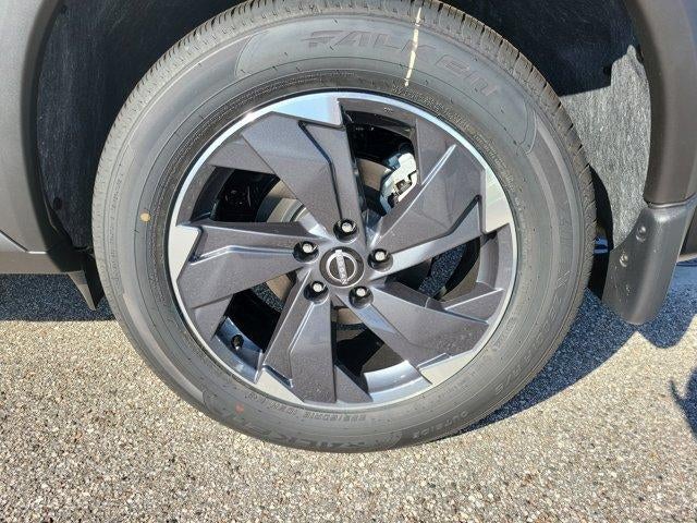 2026 Nissan Rogue FWD SV *Ltd Avail*