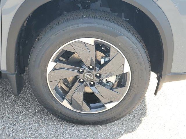 2026 Nissan Rogue FWD SV *Ltd Avail*