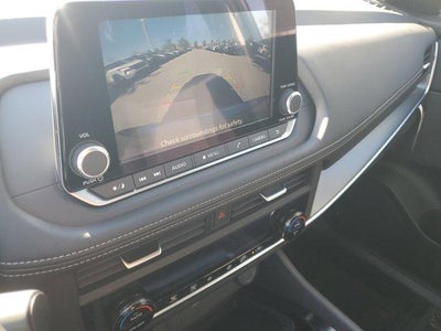 2026 Nissan Rogue FWD SV *Ltd Avail*