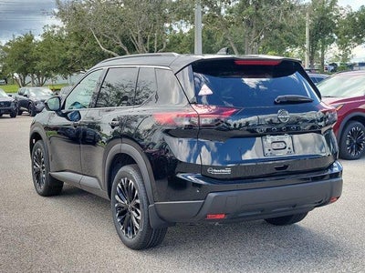 2026 Nissan Rogue 2026.5 FWD Dark Armor