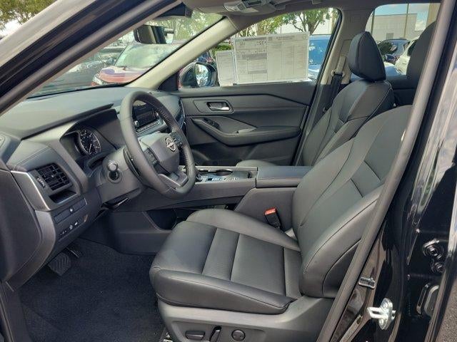 2026 Nissan Rogue 2026.5 FWD Dark Armor