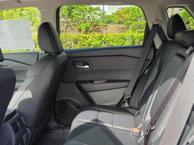 2026 Nissan Rogue 2026.5 FWD Dark Armor