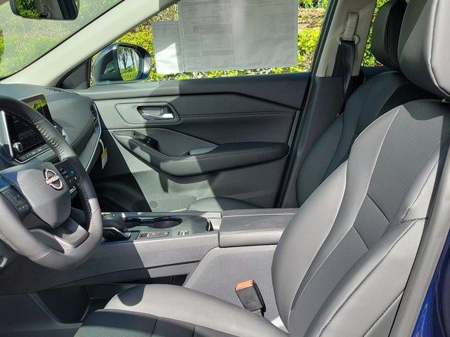 2026 Nissan Rogue 2026.5 FWD Dark Armor