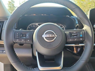 2025 Nissan Pathfinder SV 2WD