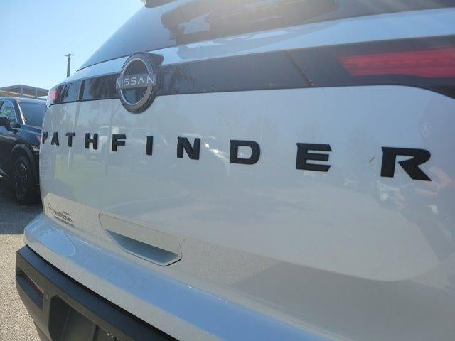 2025 Nissan Pathfinder SV 2WD