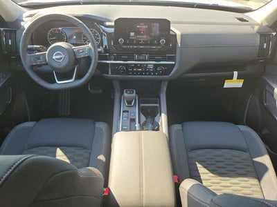 2025 Nissan Pathfinder SV 2WD