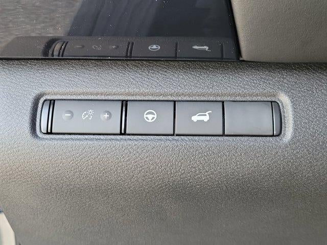 2026 Nissan Pathfinder SV 2WD