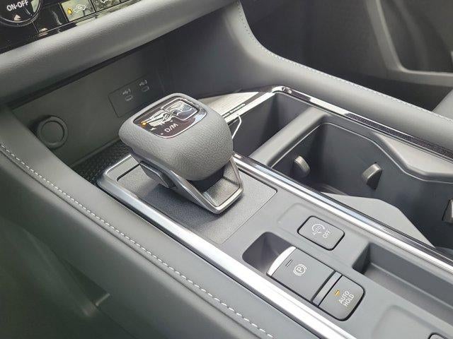 2026 Nissan Pathfinder SV 2WD