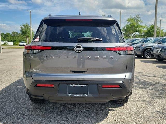 2026 Nissan Pathfinder SV 2WD