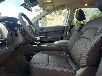 2026 Nissan Pathfinder SV 2WD