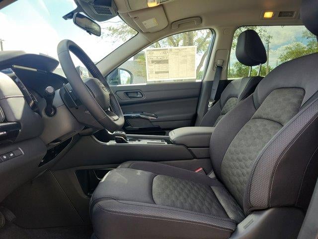 2026 Nissan Pathfinder SV 2WD